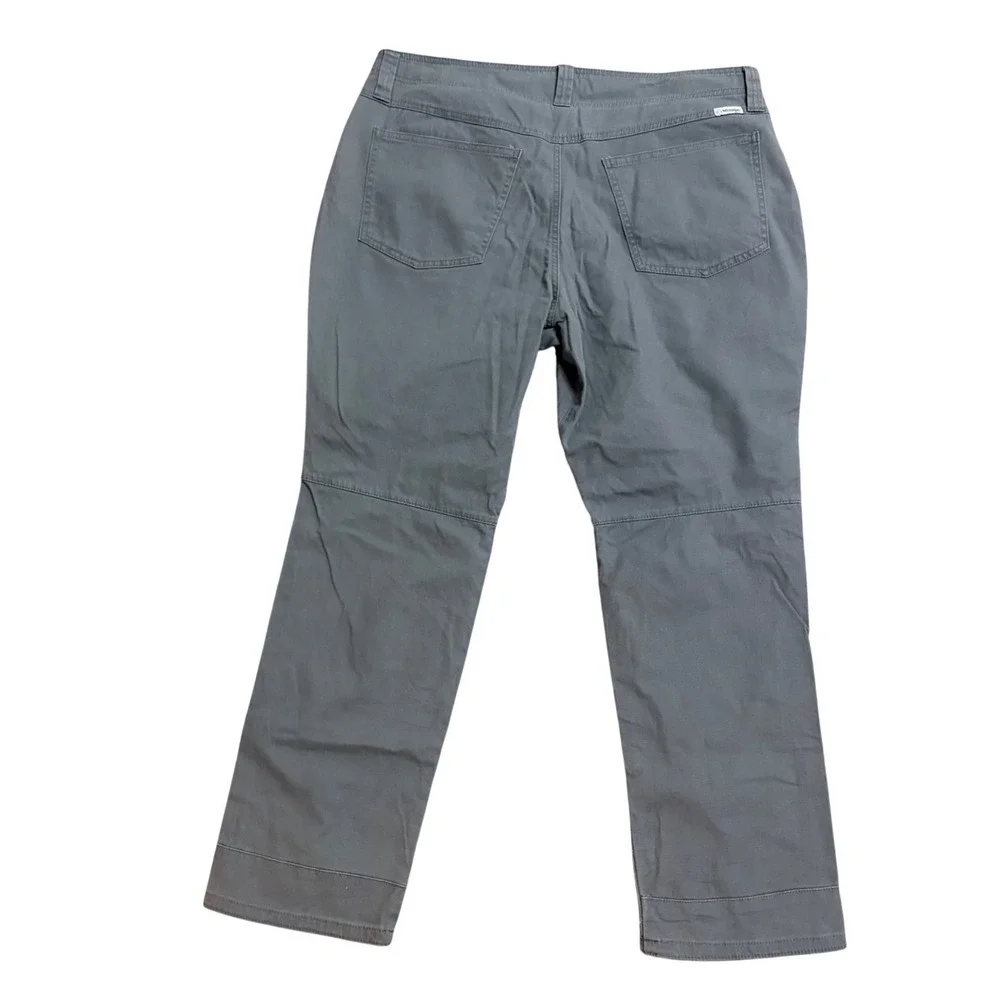 Wrangler ATG All Terrain Gear Gray Utility Pants 10LA825DS Womens 18 Short